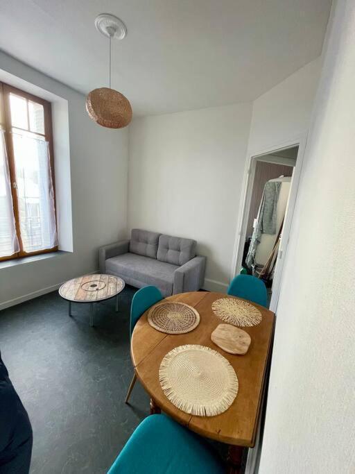 Appartement Idealement Situe Charleville-Mézières Zewnętrze zdjęcie